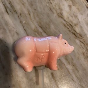 COPY - Nora Fleming - retired Pig